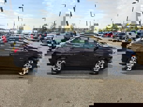 Used 2021 Chevrolet Malibu LT image 6