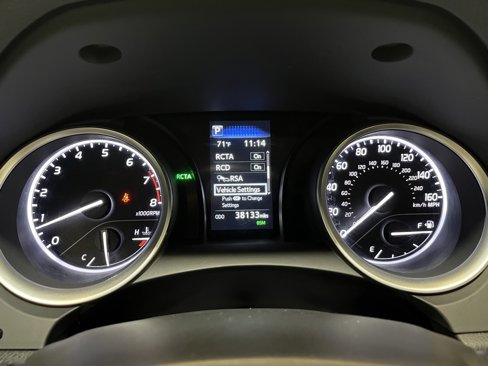 Used 2023 Toyota Camry LE w/ Convenience Package image 5