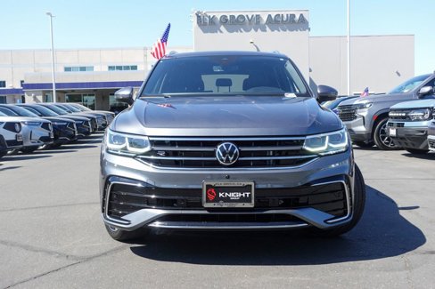 Used 2022 Volkswagen Tiguan SEL R-Line image 2