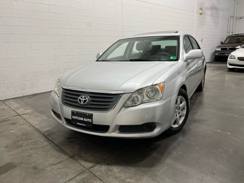 Used 2008 Toyota Avalon XLS image 2