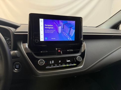 Used 2023 Toyota Corolla SE image 11