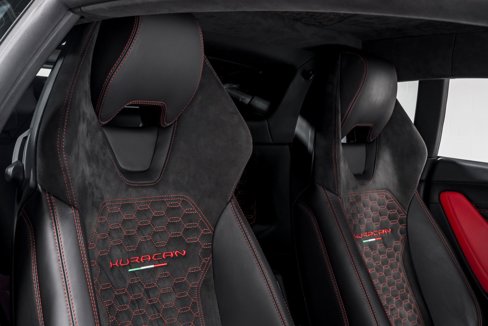 Used 2019 Lamborghini Huracan LP 610-4 image 33