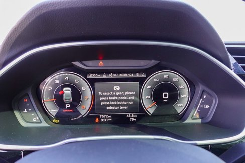 Used 2025 Audi Q3 2.0T Premium Plus w/ Premium Plus Package image 18