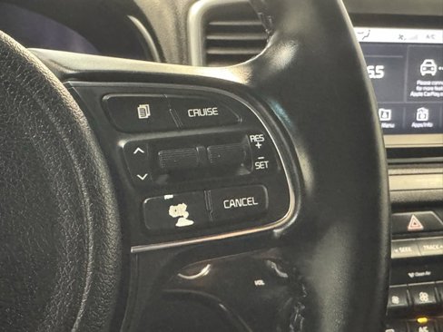 Used 2018 Kia Sportage EX image 17