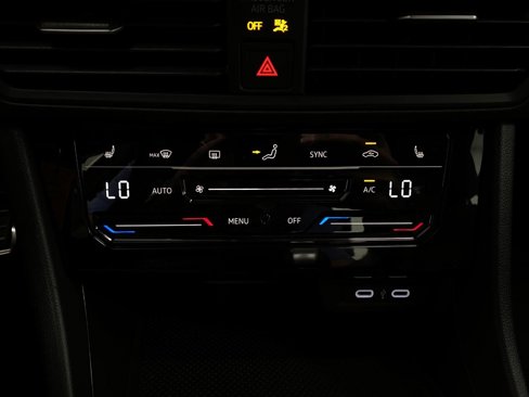 New 2025 Volkswagen Jetta Sport image 19
