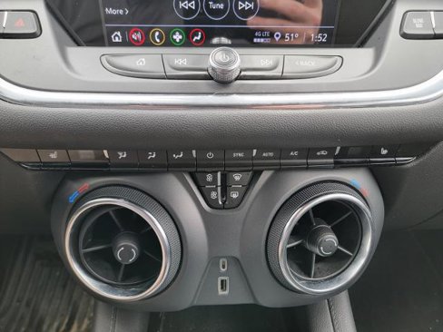 Used 2022 Chevrolet Blazer LT image 29