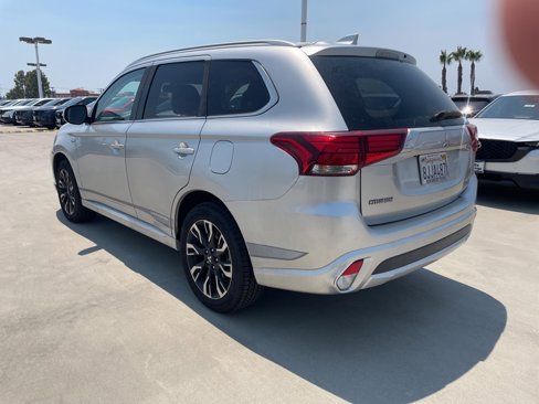 Used 2018 Mitsubishi Outlander GT image 6