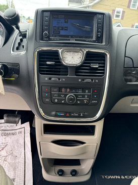 Used 2011 Chrysler Town & Country Touring w/ Entertainment Group #1 image 16