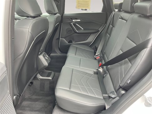 Used 2025 BMW X1 xDrive28i w/ Technology Package image 13