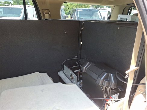 Used 2017 Ford Expedition EL XL image 13