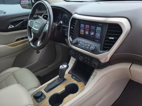 Used 2019 GMC Acadia Denali w/ Technology Package image 14