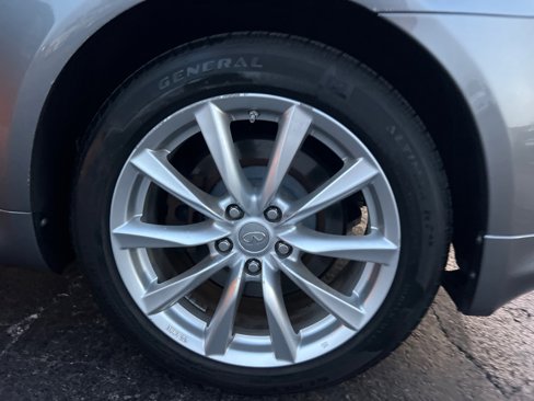 Used 2011 INFINITI G37 x w/ Premium Pkg image 36