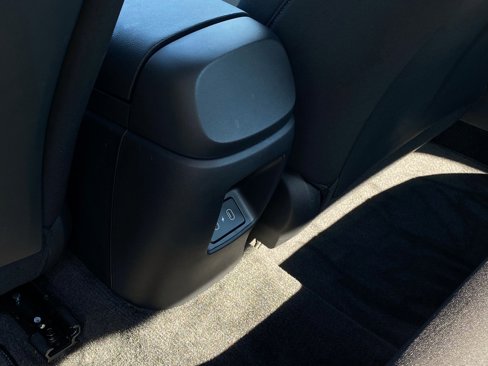 Used 2025 Hyundai Elantra SE w/ Cargo Package image 27