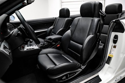 Used 2006 BMW M3 Convertible image 46
