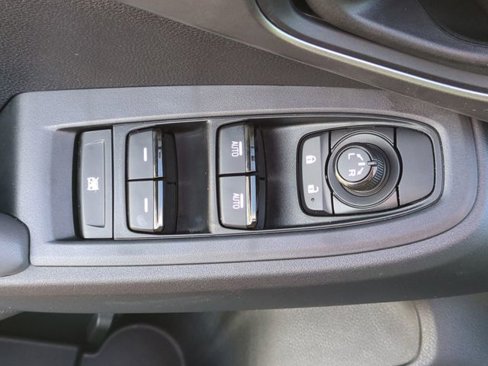 Certified 2025 Subaru Impreza 2.0i image 16