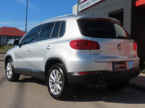 Used 2017 Volkswagen Tiguan Wolfsburg Edition image 13