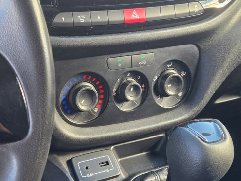 Used 2018 RAM ProMaster City Tradesman image 22