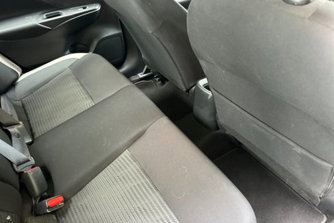 Used 2022 Nissan Versa SV w/ Trunk Package image 28