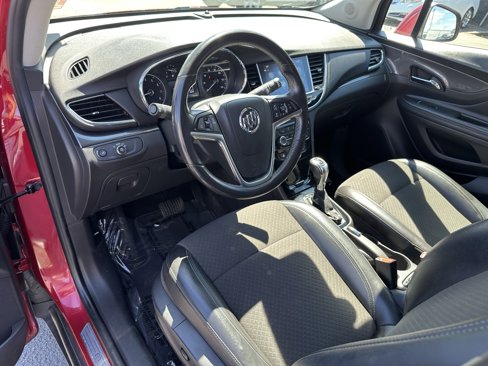 Used 2020 Buick Encore Preferred image 22