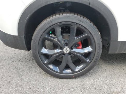 New 2025 Dodge Hornet GT w/ Track Pack image 4