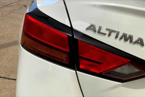 Used 2023 Nissan Altima 2.5 SV image 28