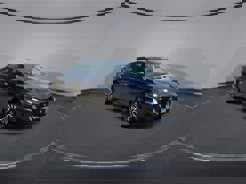 Used 2024 Nissan Altima 2.5 SV image 2