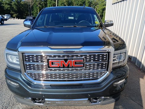 Used 2018 GMC Sierra 1500 Denali w/ Denali Ultimate Package image 12