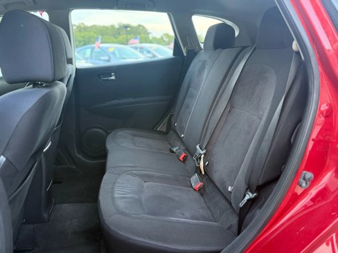 Used 2015 Nissan Rogue S image 14