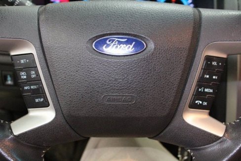 Used 2012 Ford Fusion SEL image 18