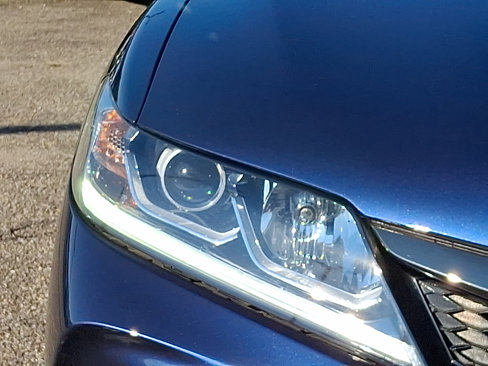 Used 2017 Honda Accord EX-L image 9