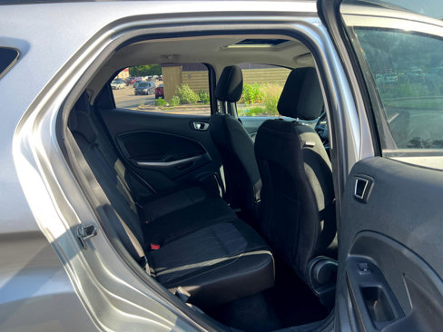 Used 2018 Ford EcoSport SE w/ SE Convenience Package image 39