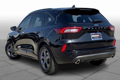 Used 2023 Ford Escape ST-Line w/ Tech Pack #1 image 11