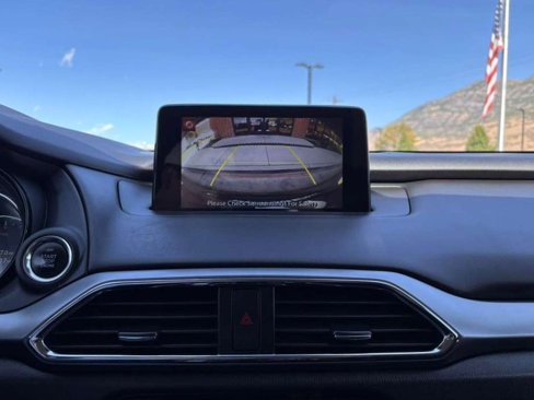 Used 2019 MAZDA CX-9 Touring w/ Touring Premium Package image 18