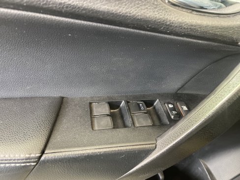 Used 2018 Toyota Corolla SE image 43