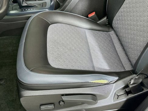 Used 2017 Chevrolet Colorado Z71 w/ LPO, Gearon Divider Package image 25