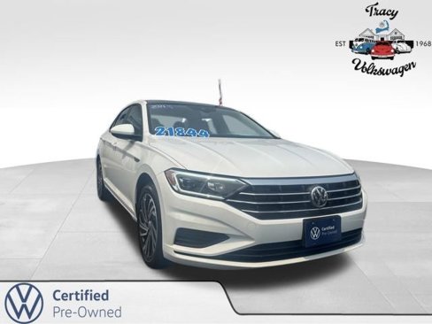 Certified 2021 Volkswagen Jetta SEL image 1
