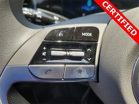 Certified 2024 Hyundai Elantra SEL image 4