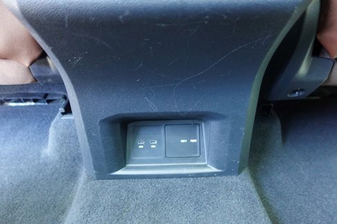 Used 2022 Volkswagen Atlas SE image 30