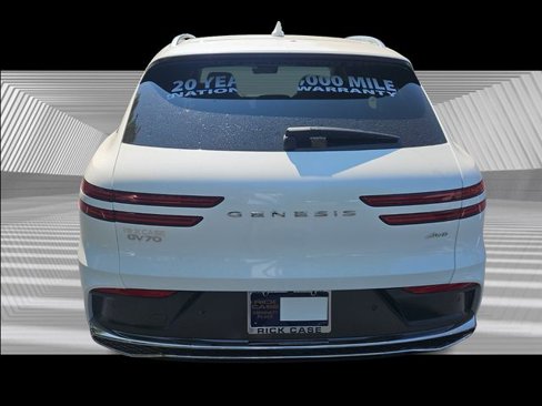 New 2026 Genesis GV70 2.5T image 4