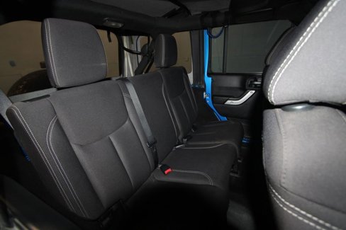 Used 2016 Jeep Wrangler Unlimited Sahara image 23