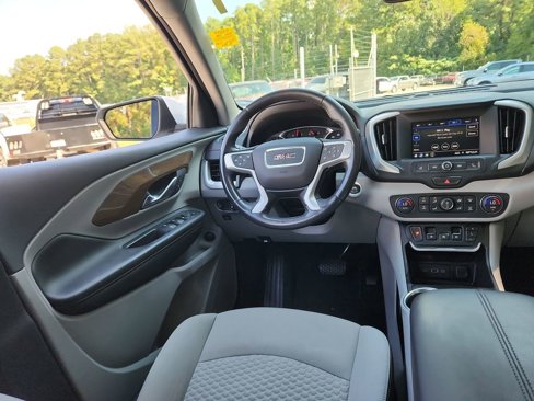 Certified 2020 GMC Terrain SLE w/ Driver Convenience Package image 13