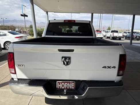 Used 2022 RAM 1500 Classic SLT image 5