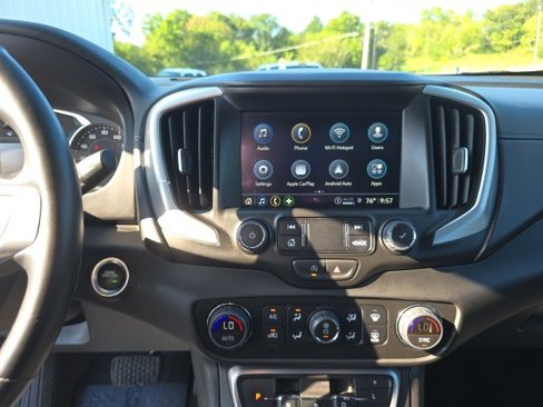 Certified 2024 GMC Terrain SLT image 16