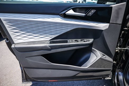 Certified 2022 Volkswagen Taos S image 28