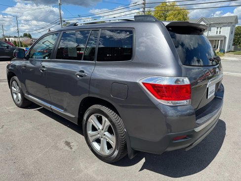 Used 2011 Toyota Highlander Limited w/ Tow Pkg image 9