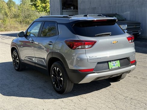 Used 2023 Chevrolet TrailBlazer LT w/ Convenience Package image 8