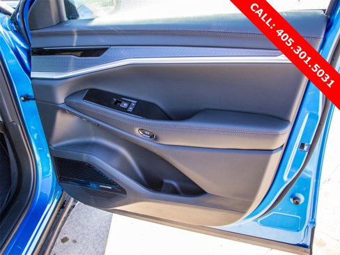 New 2025 Jeep Wagoneer Limited image 19