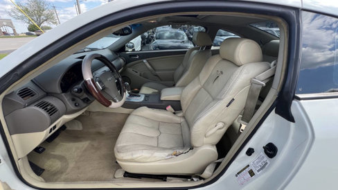 Used 2005 INFINITI G35 Coupe w/ (P01) Premium Pkg image 13