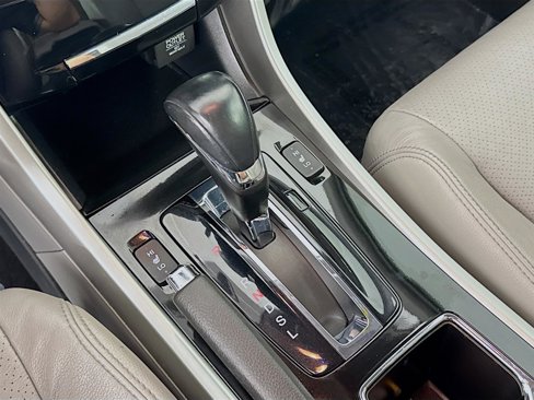 Used 2016 Honda Accord EX-L image 19