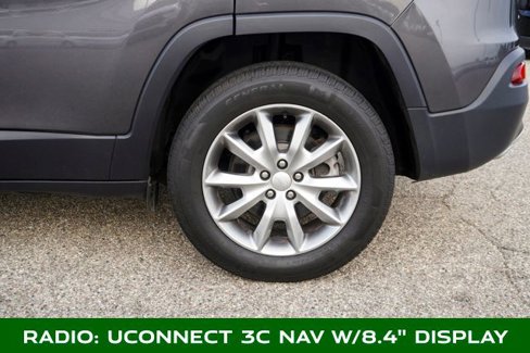 Used 2017 Jeep Cherokee Limited w/ Safetytec Group image 6